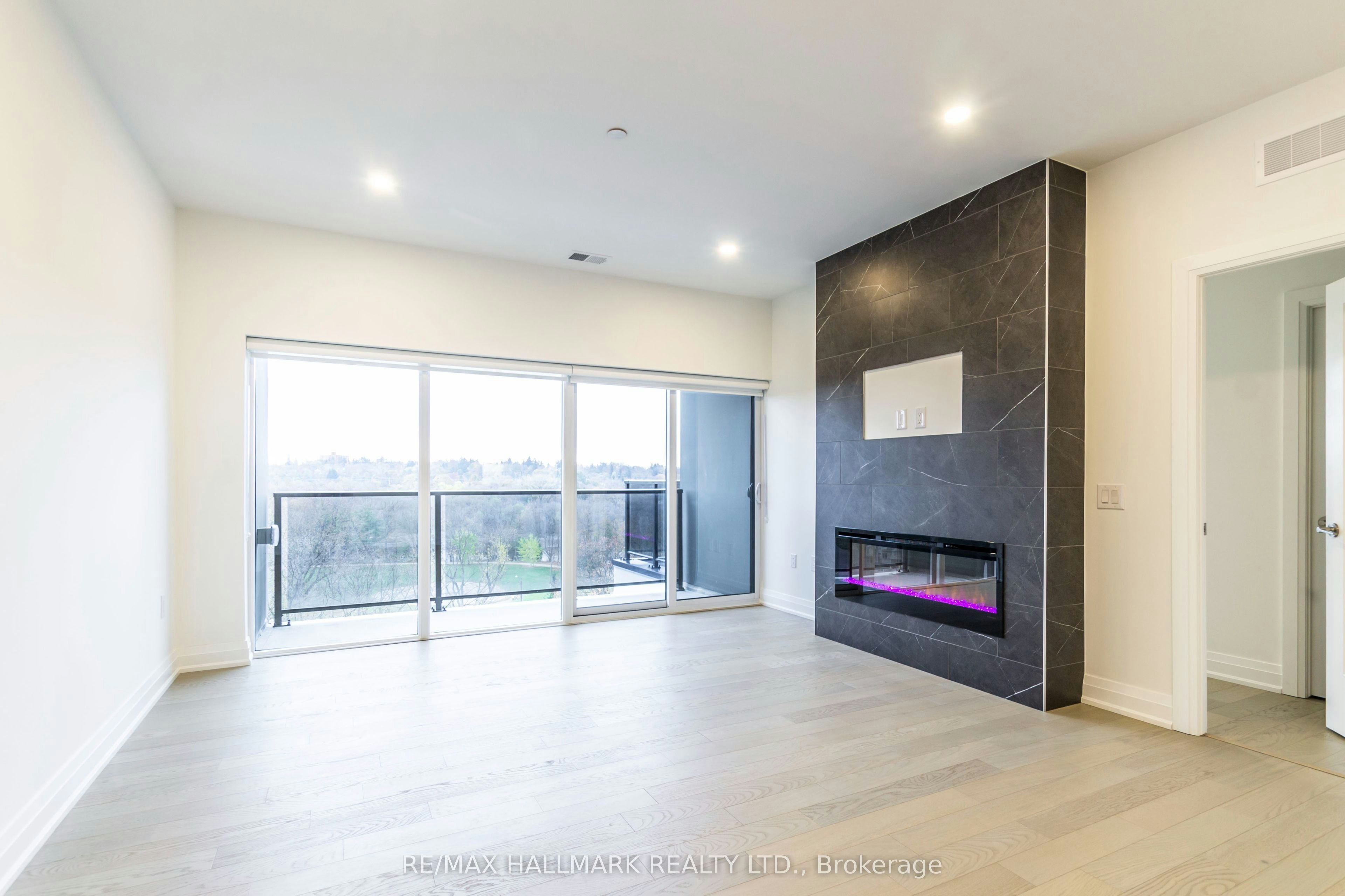 701-71 Wyndham Street S, Guelph, ON, N1E 5R3 - 13