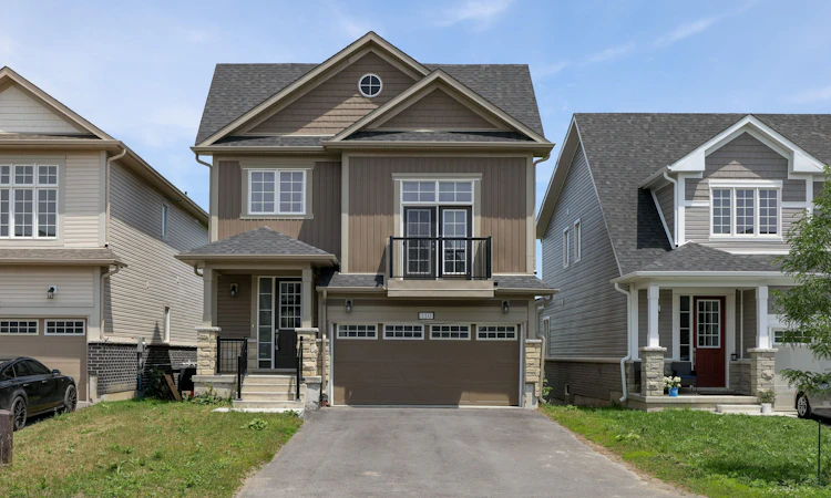 110 Oakmont Drive
