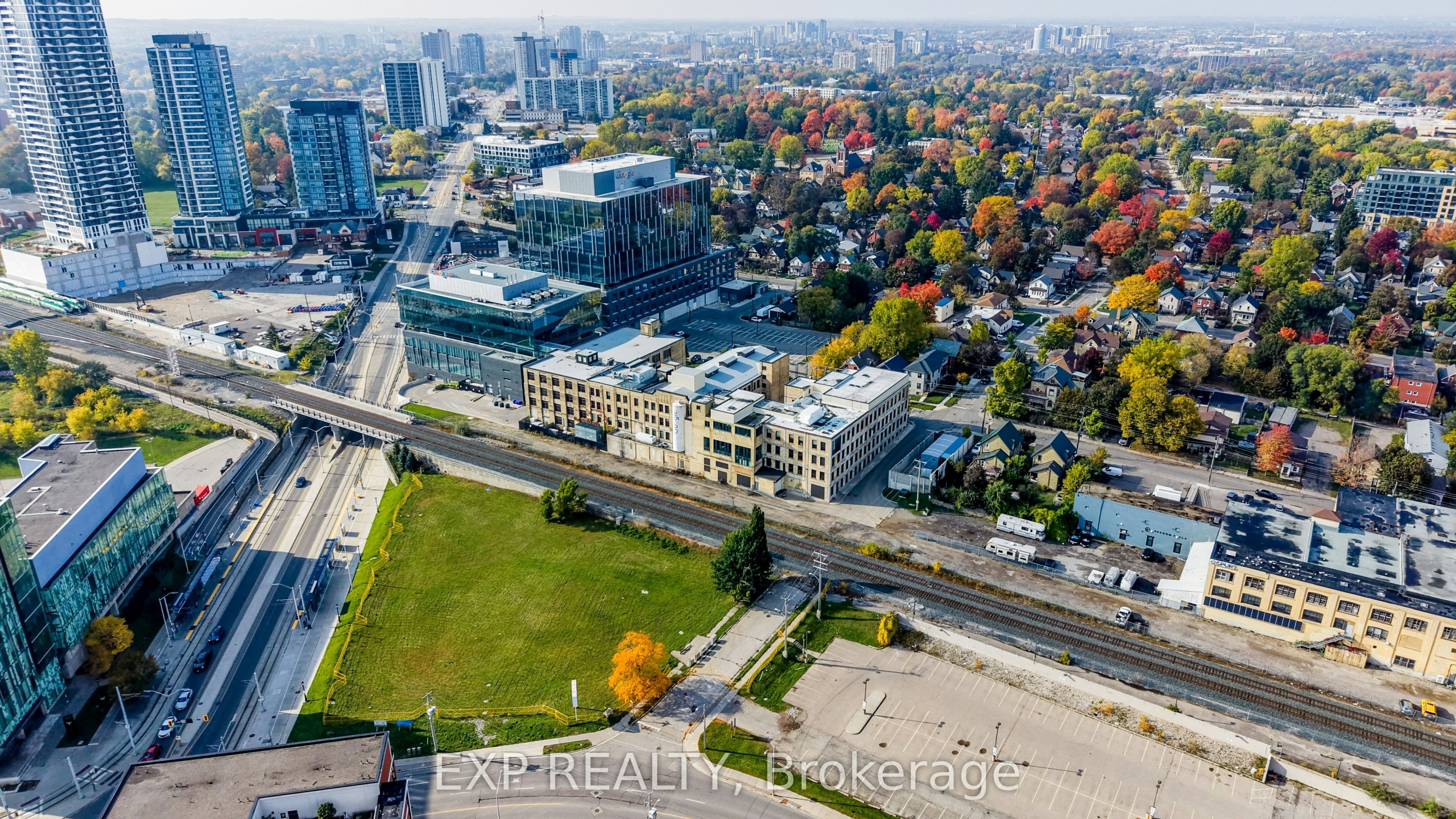 4208-30 Francis Street S, Kitchener, ON, N2G 0B5 - 37