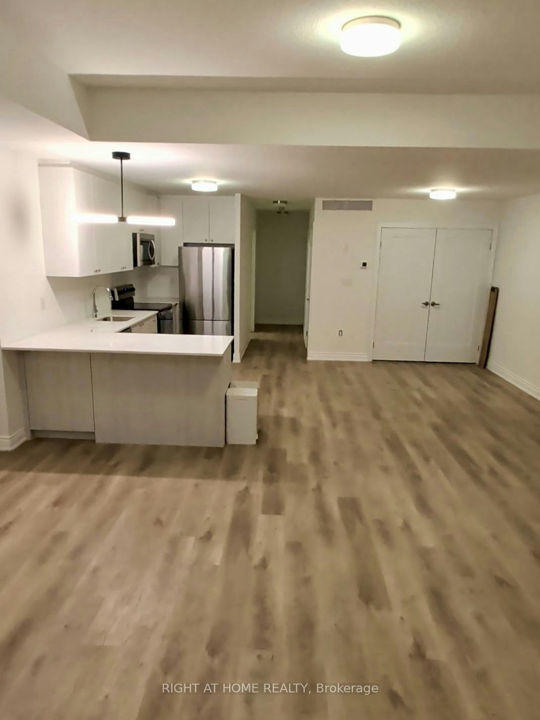 K1-40 Palace Street, Kitchener, ON, N2E 0L2 - 3
