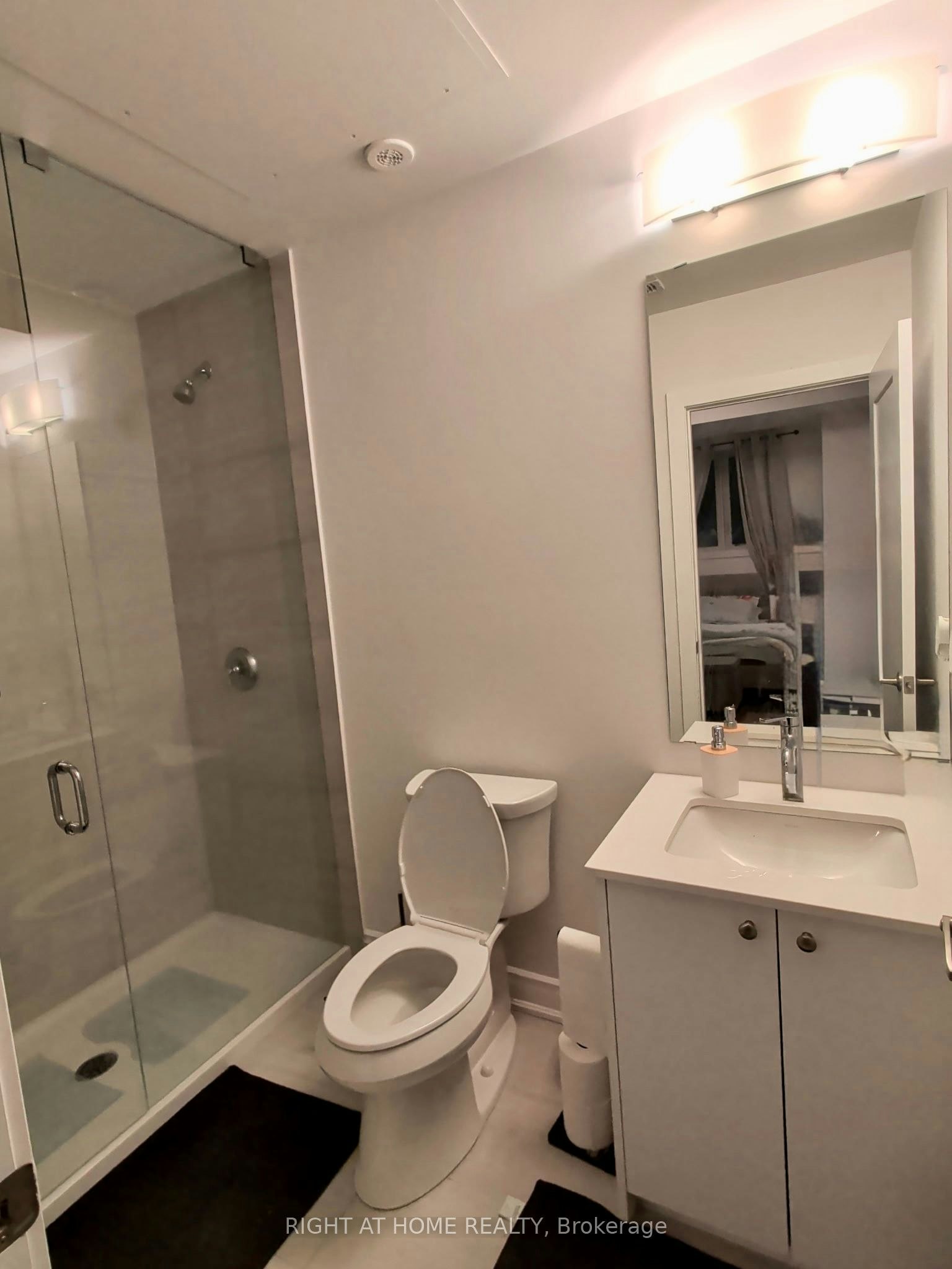 K1-40 Palace Street, Kitchener, ON, N2E 0L2 - 9