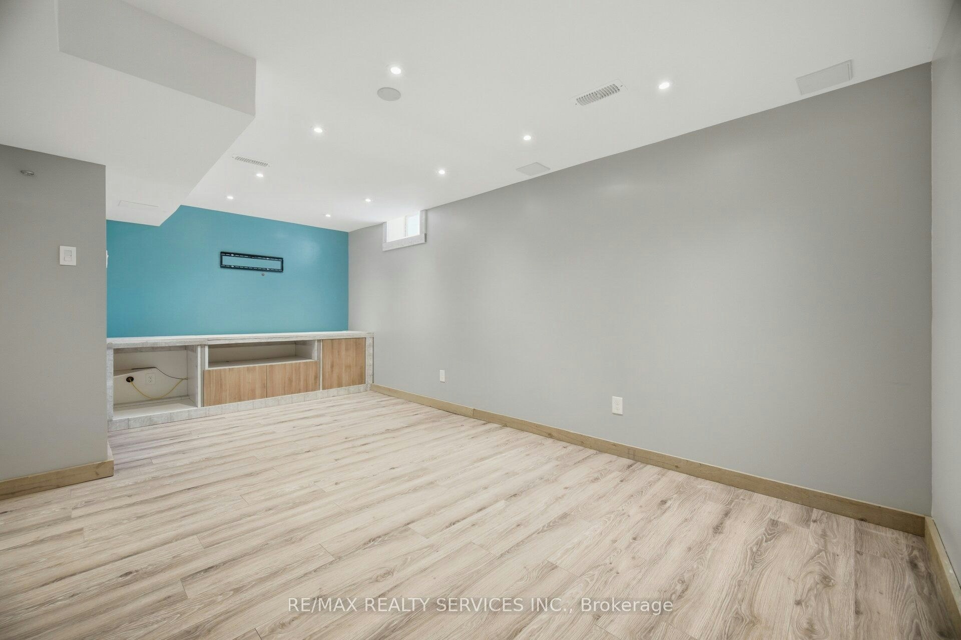 5 Westhampton Way, Hamilton, ON, L8E 6C8 - 42