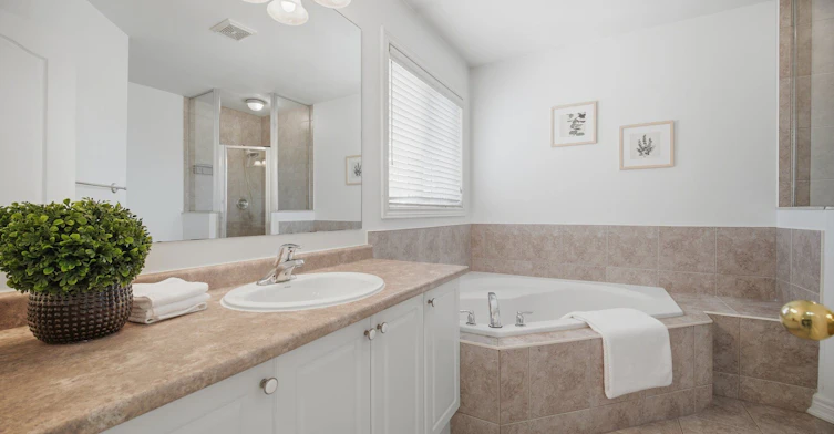 5 Westhampton Way, Hamilton, ON, L8E 6C8 - 27