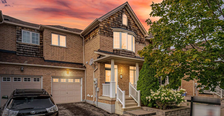 5 Westhampton Way, Hamilton, ON, L8E 6C8