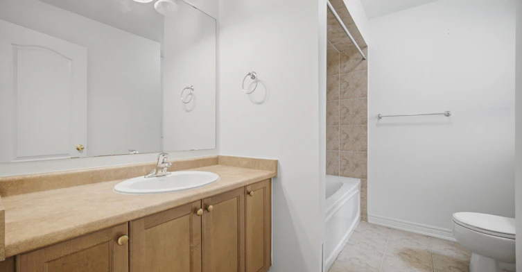 5 Westhampton Way, Hamilton, ON, L8E 6C8 - 36