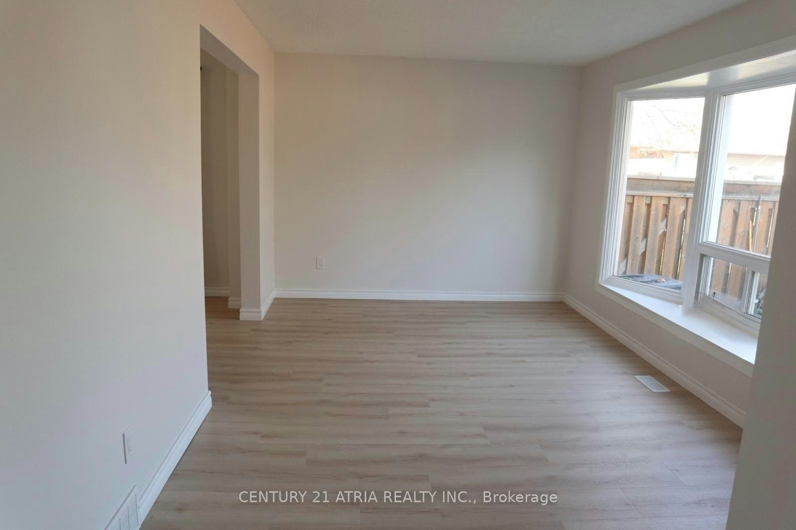 47-2700 Barton Street E, Hamilton, ON, L8E 2J7 - 4