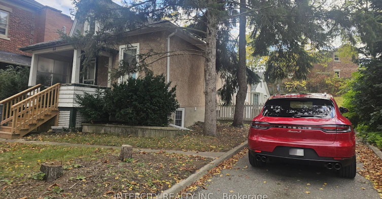 Room 2-44 Cardigan Street, Guelph, ON, N1H 3Z4 - 2