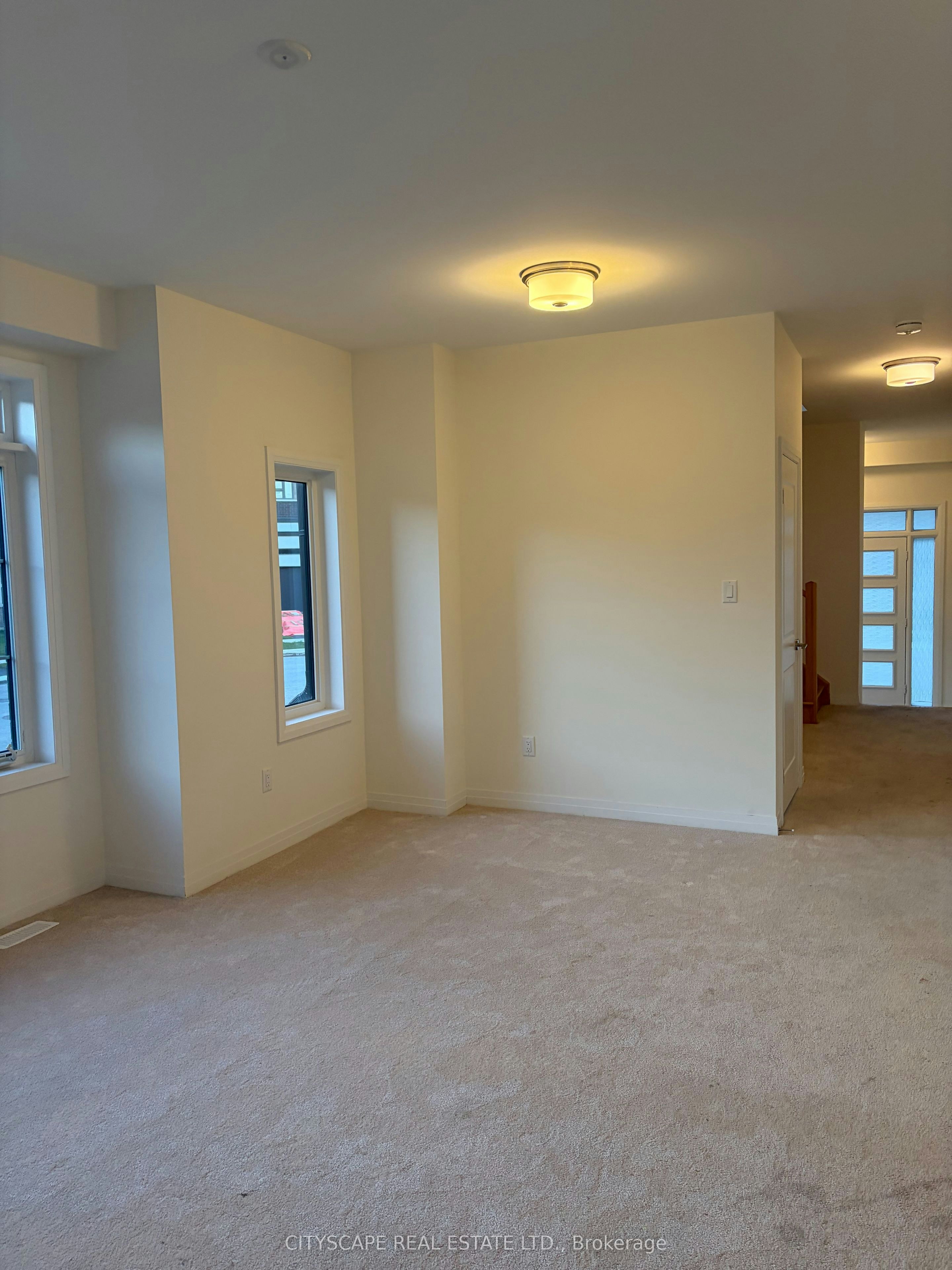 28 Mckernan Avenue, Brantford, ON, N3V 0C2 - 12