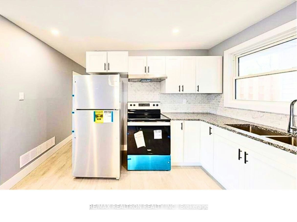 Unit A-77 Godfrey Drive, London, ON, M5V 2E8 - 4
