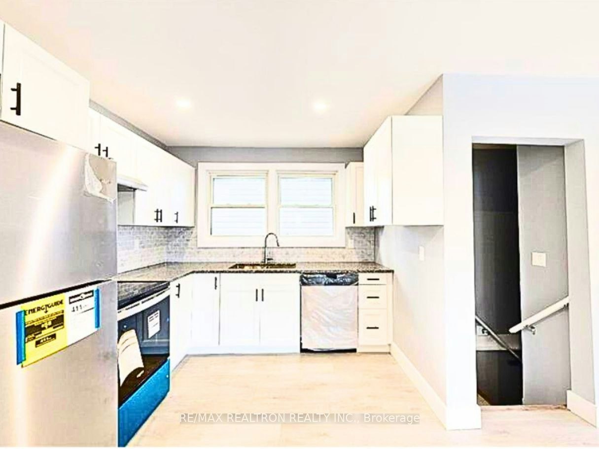Unit A-77 Godfrey Drive, London, ON, M5V 2E8 - 3