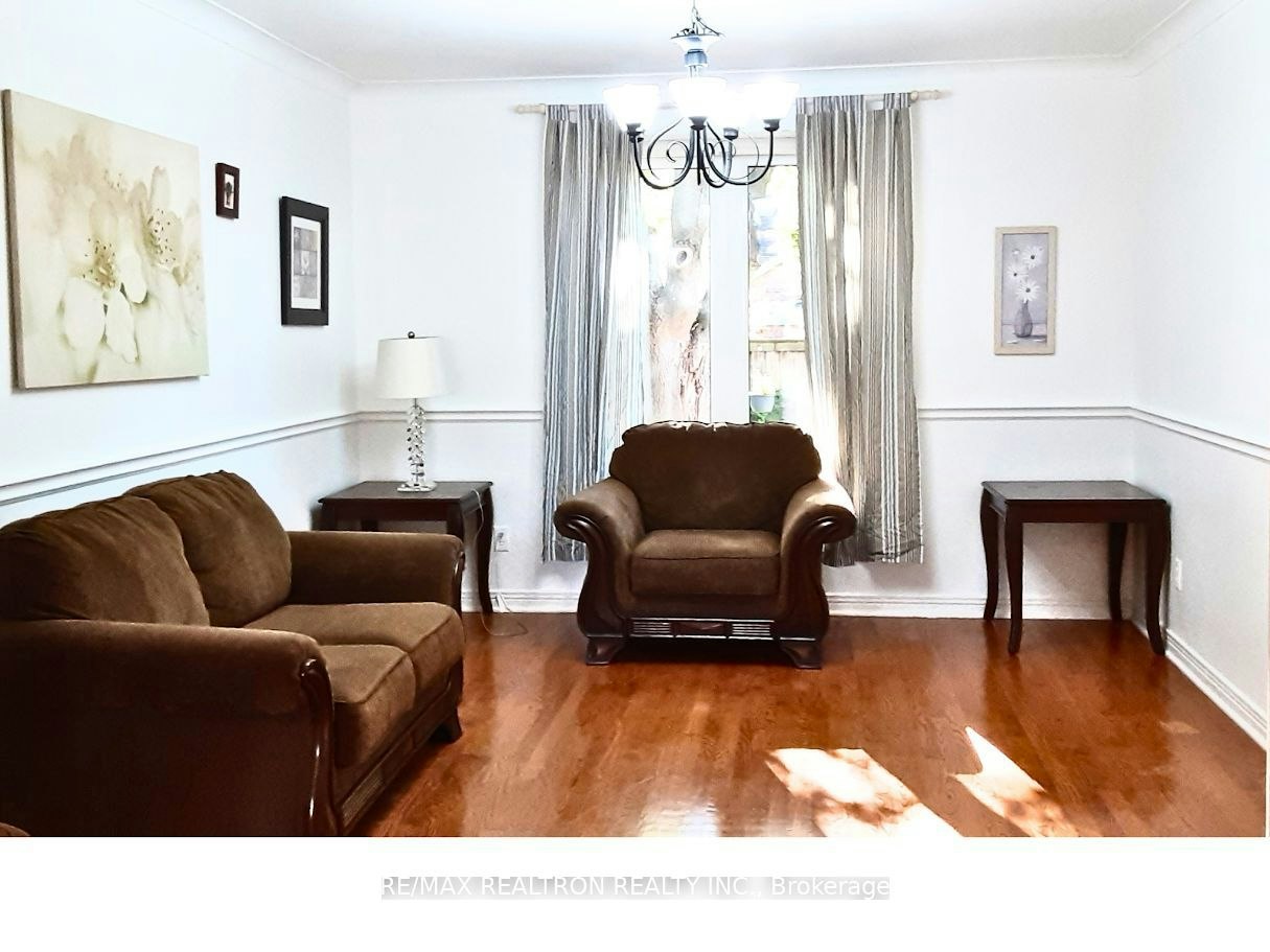 5 Lavender Way, London, ON, N5X 3J2 - 6