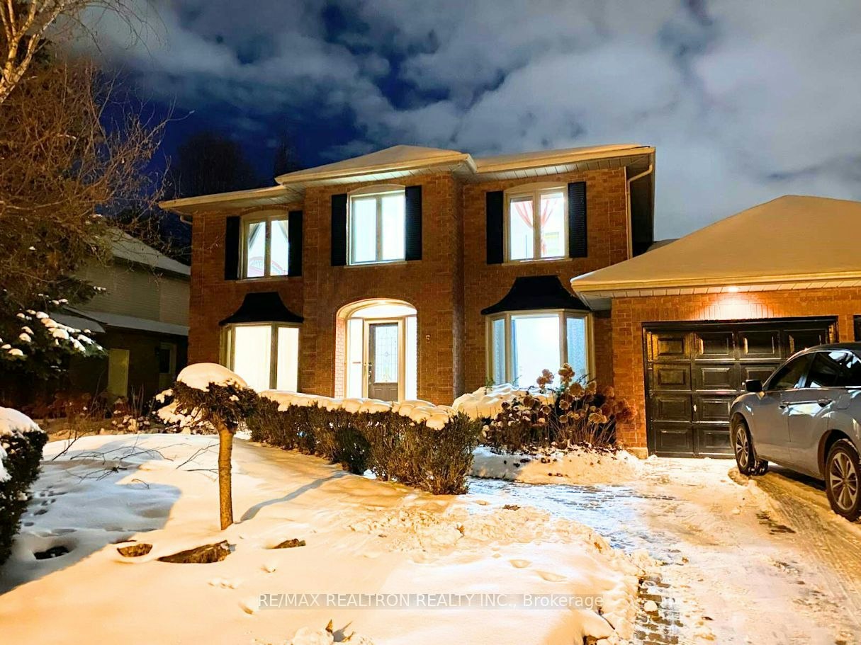 5 Lavender Way, London, ON, N5X 3J2 - 4