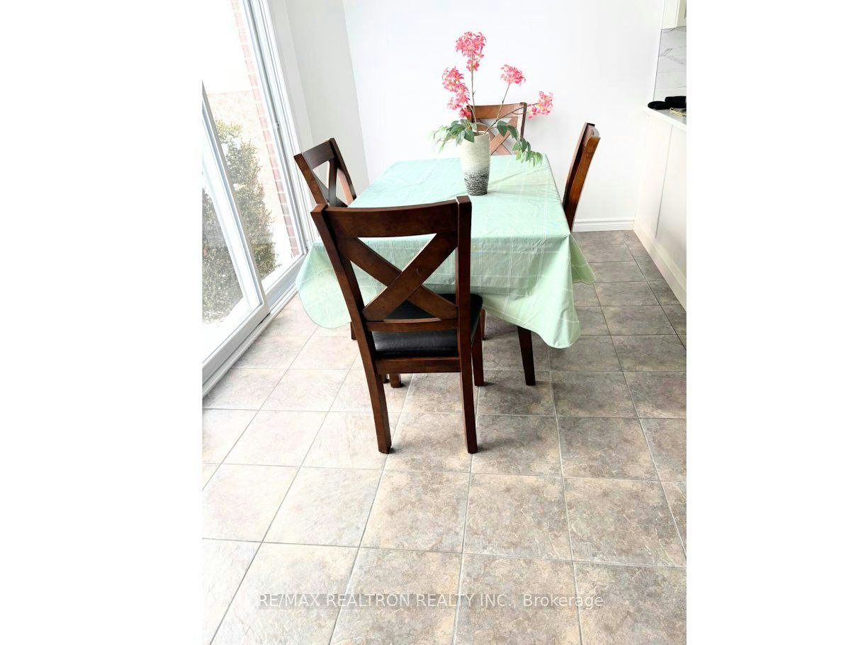 1570 Beaverbrook Avenue, London, ON, N6H 5R5 - 18