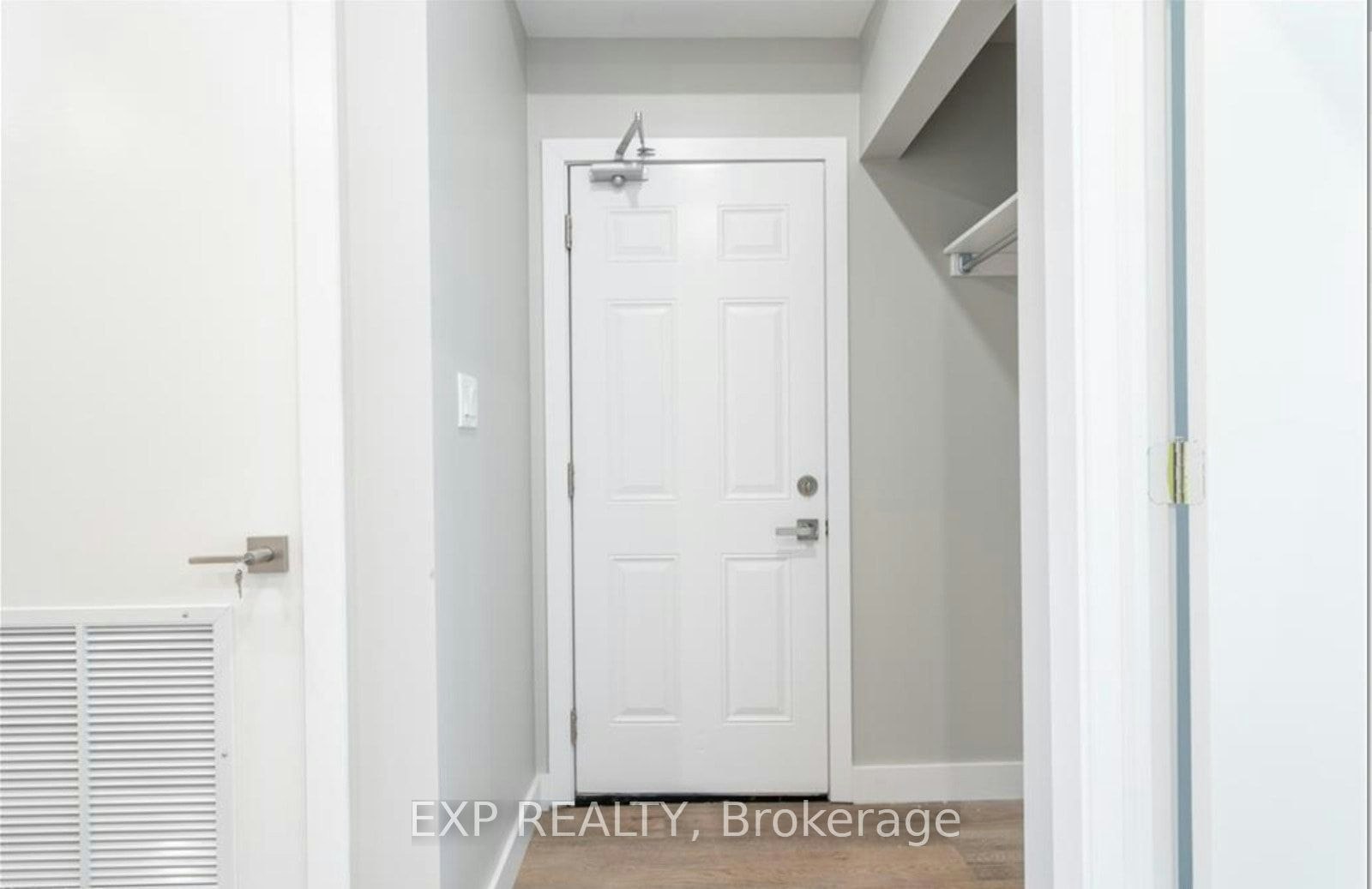 1-102 Wellington Street N, Hamilton, ON, L8R 1N3 - 4