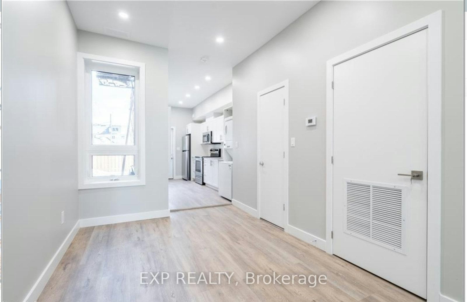 1-102 Wellington Street N, Hamilton, ON, L8R 1N3 - 10