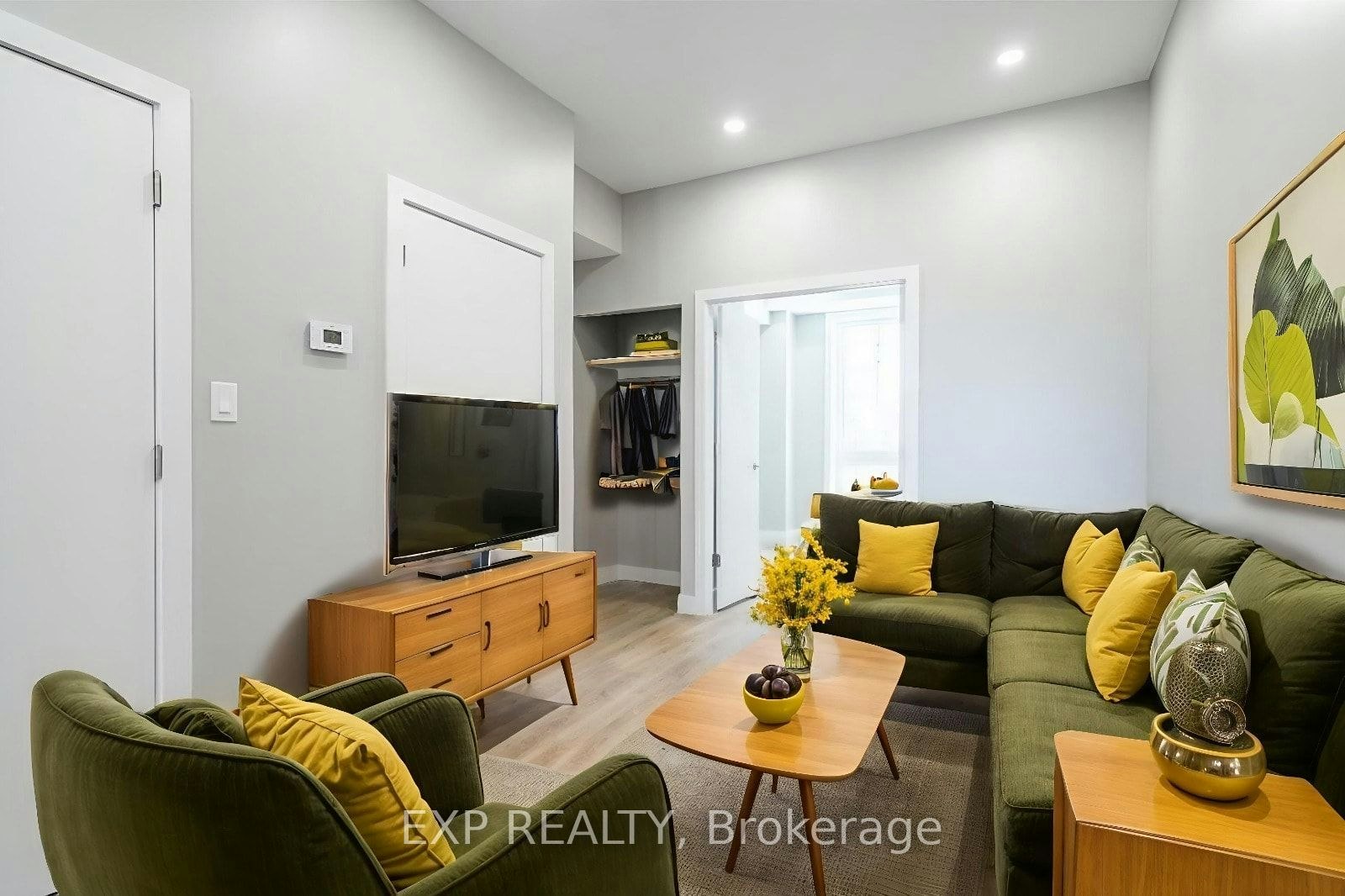 1-102 Wellington Street N, Hamilton, ON, L8R 1N3 - 5