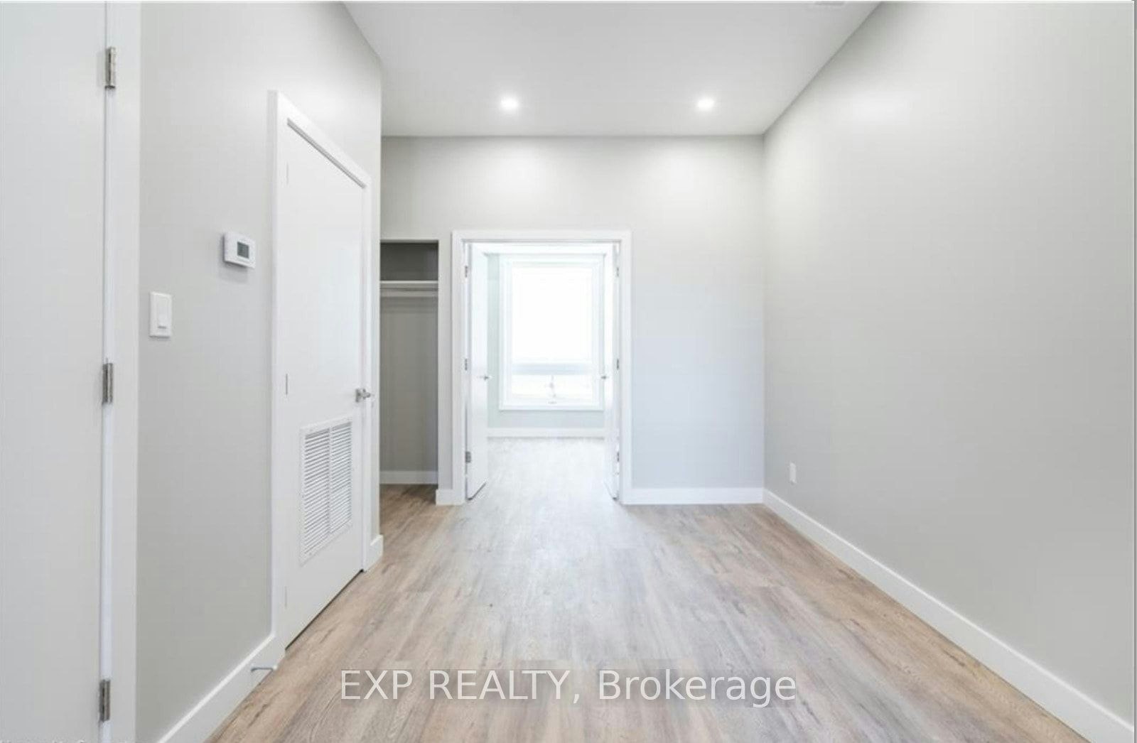 1-102 Wellington Street N, Hamilton, ON, L8R 1N3 - 8