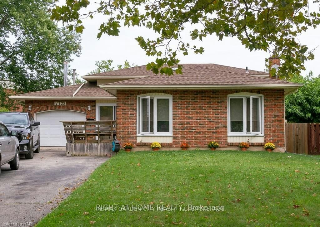7123 Barto Crescent, Niagara Falls, ON, L2G 7G9 - 2