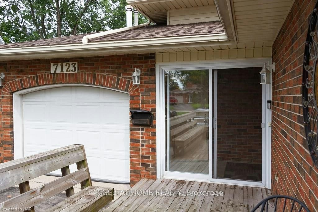 7123 Barto Crescent, Niagara Falls, ON, L2G 7G9 - 4