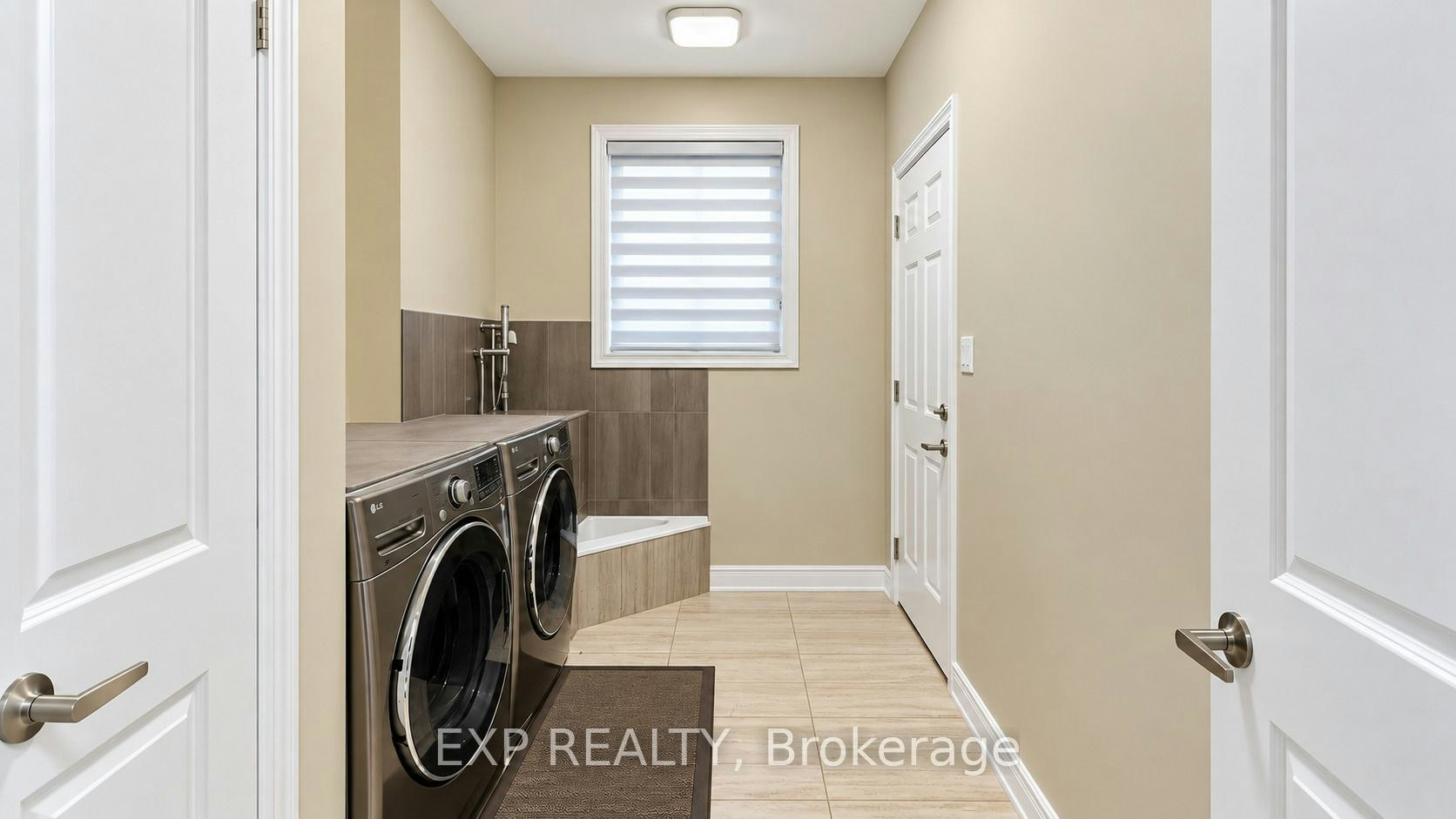 Upper-355 Beechdrops Drive, Waterloo, ON, N2V 0E8 - 7