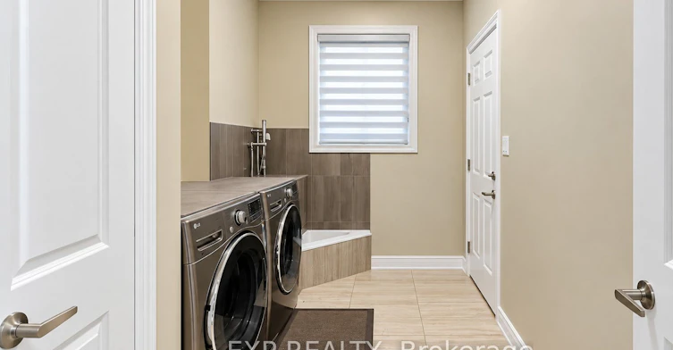 Upper-355 Beechdrops Drive, Waterloo, ON, N2V 0E8 - 7