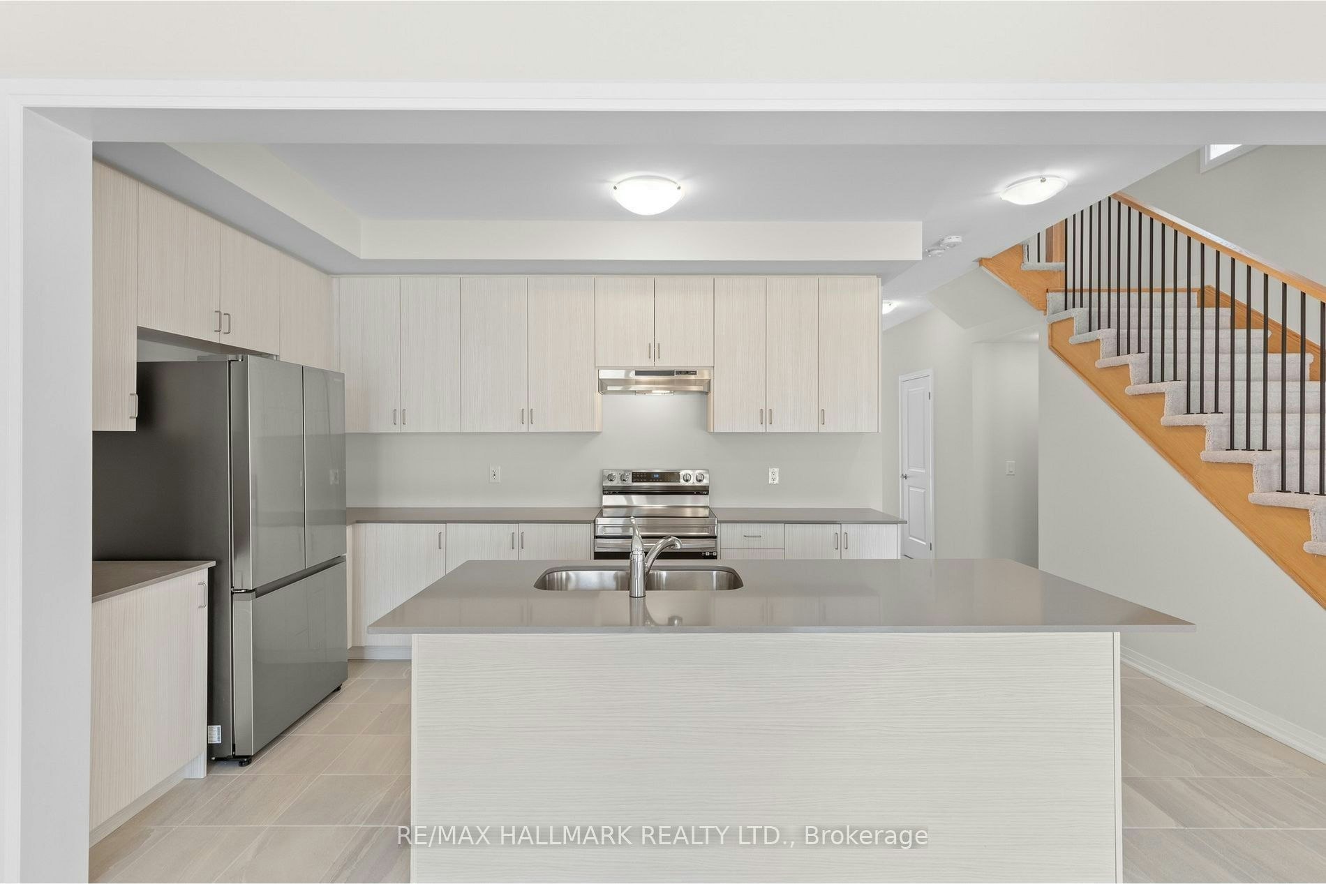 16 Crossmore Crescent, Cambridge, ON, N1S 0C7 - 10