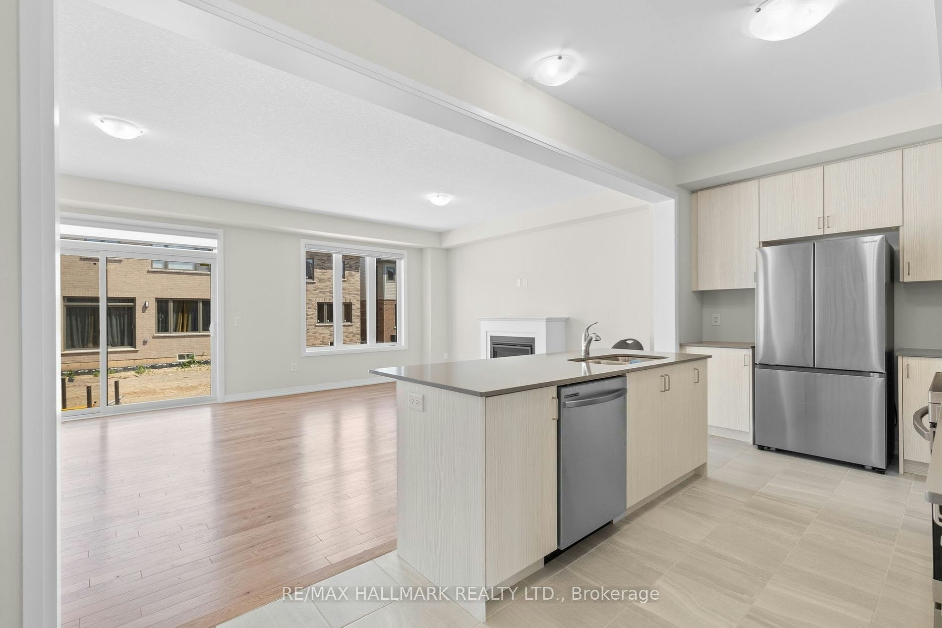 16 Crossmore Crescent, Cambridge, ON, N1S 0C7 - 11