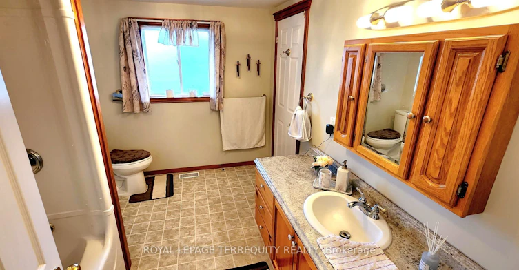 117 Front Street W, Kawartha Lakes, ON, K0M 1A0 - 22