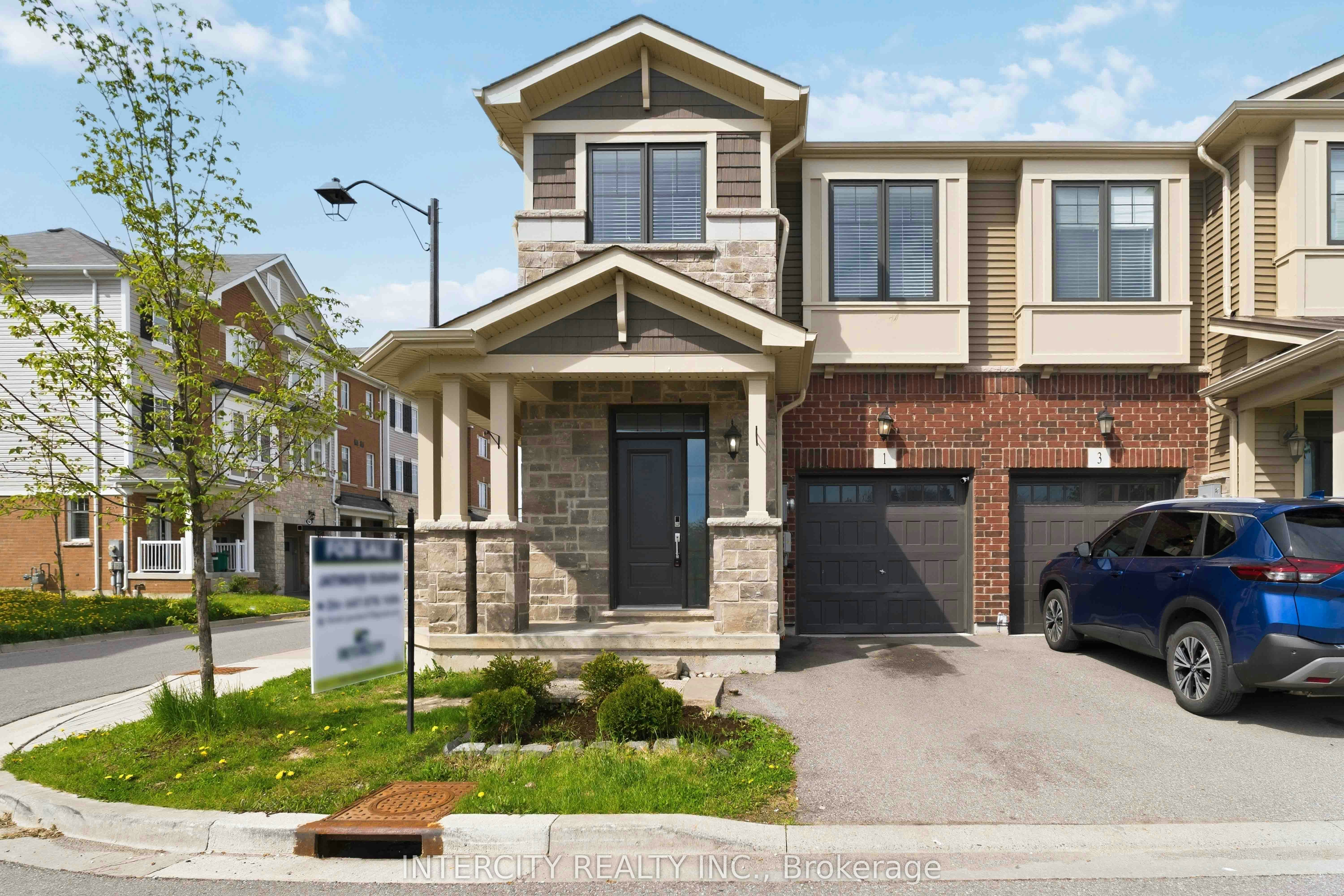 1 Pelican Lane, Hamilton, ON, L8K 0A4