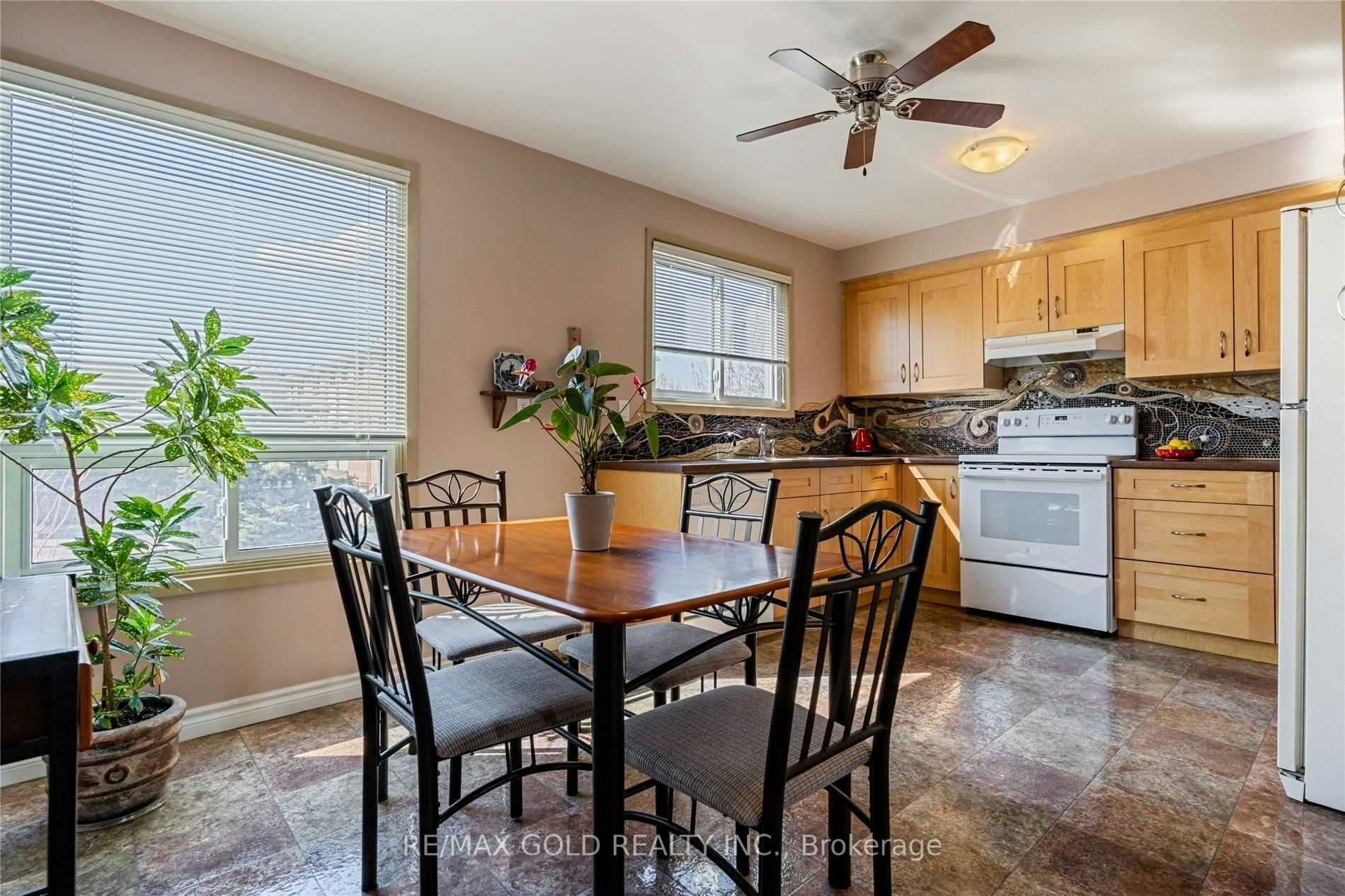 15-6 Loconder Drive, Hamilton, ON, L8W 1V8 - 6