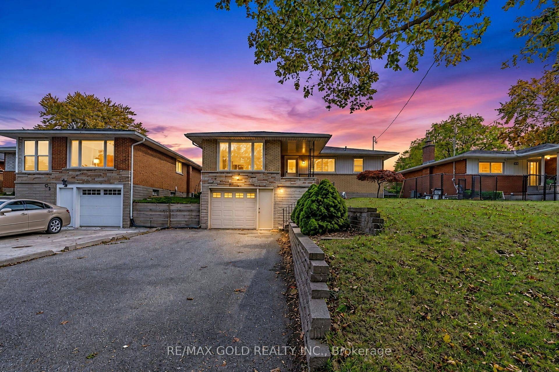 49 Kenneth Avenue, Kitchener, ON, N2A 1V9