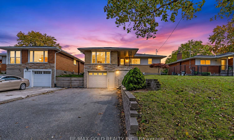 49 Kenneth Avenue