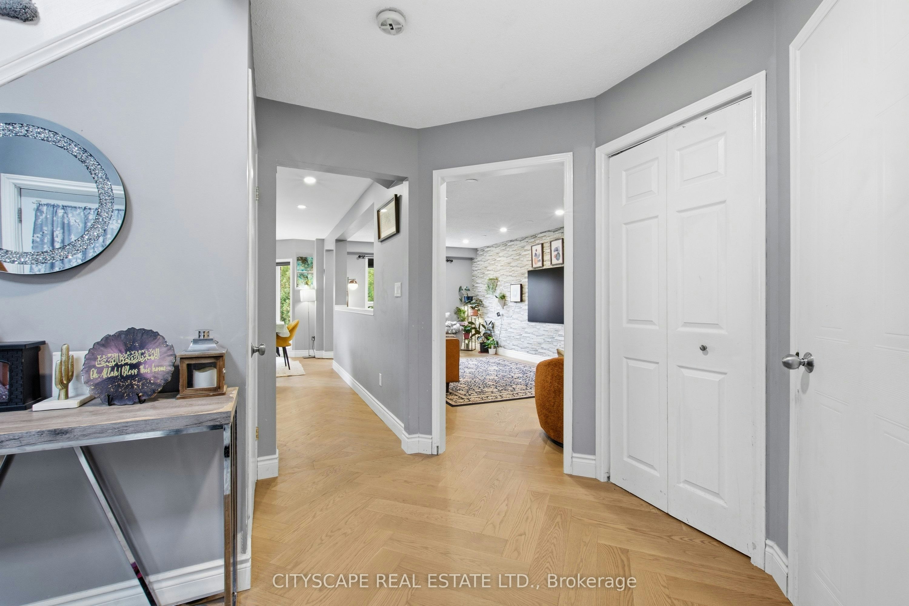 24 Gees Way, Cambridge, ON, N3C 4M5 - 4