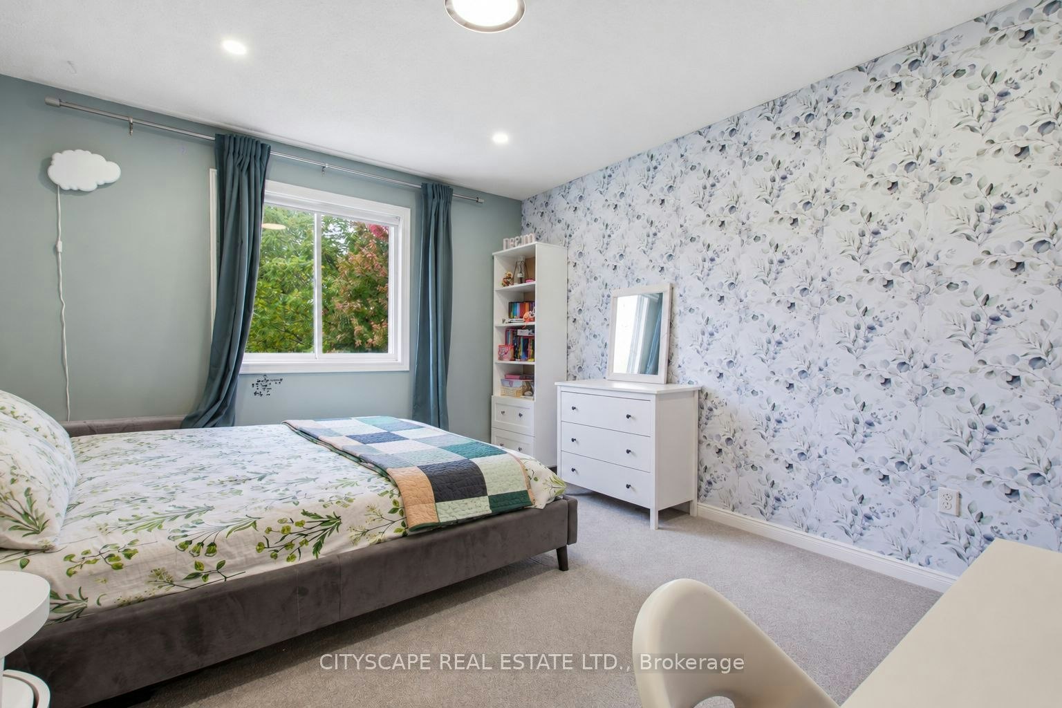 24 Gees Way, Cambridge, ON, N3C 4M5 - 17