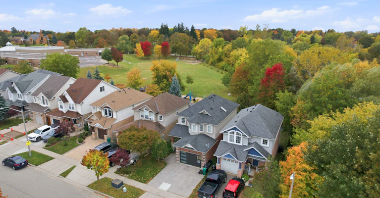 24 Gees Way, Cambridge, ON, N3C 4M5 - 26
