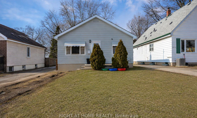 151 Hale Street