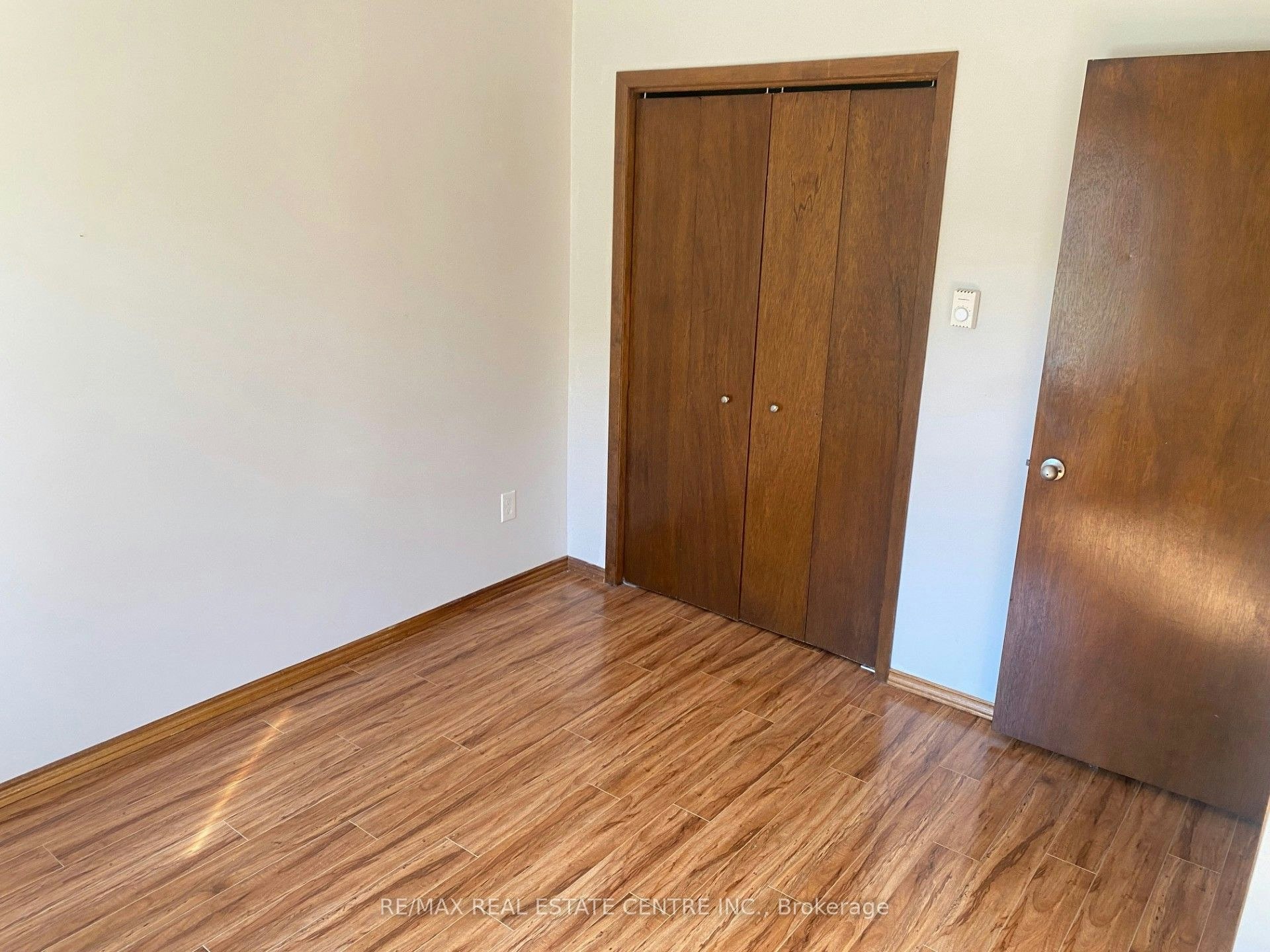 58 Fifth Avenue, Kitchener, ON, N2C 1P4 - 7