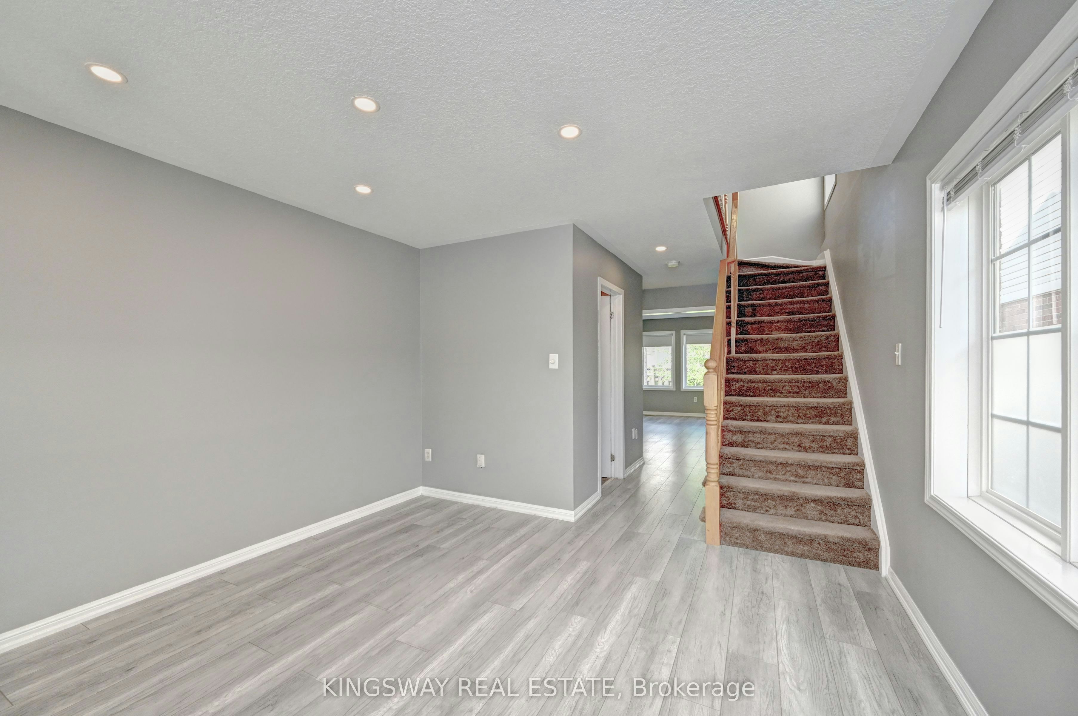 103 Blackbird Circle, Cambridge, ON, N3C 0A9 - 12