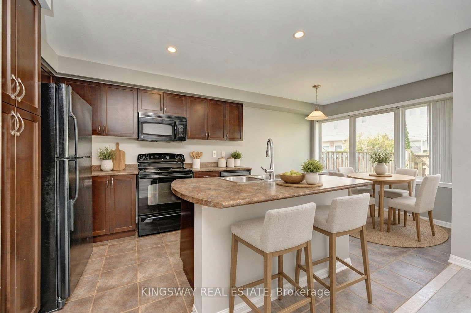 103 Blackbird Circle, Cambridge, ON, N3C 0A9 - 5