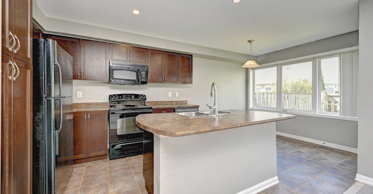 103 Blackbird Circle, Cambridge, ON, N3C 0A9 - 18