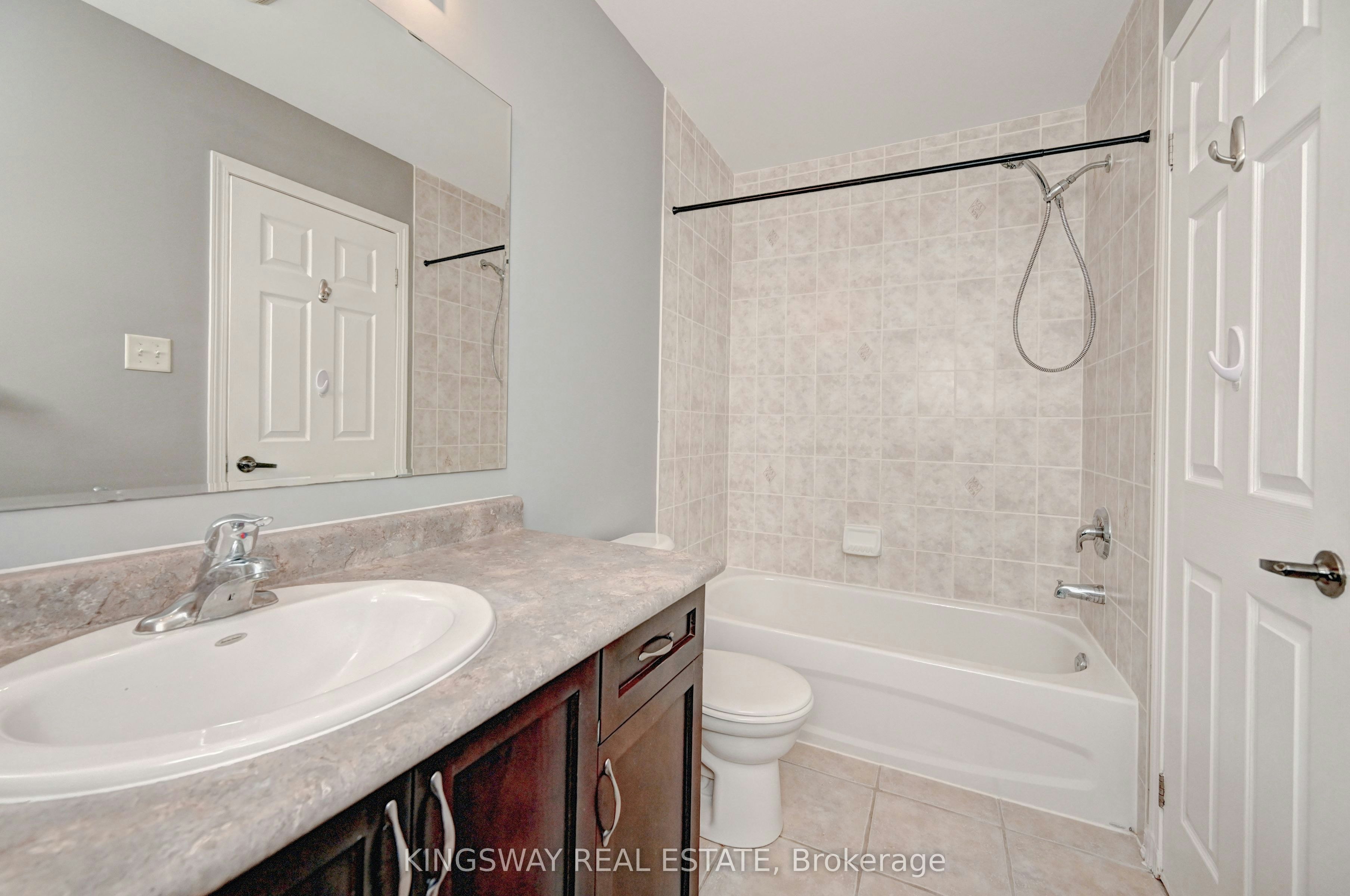 103 Blackbird Circle, Cambridge, ON, N3C 0A9 - 28