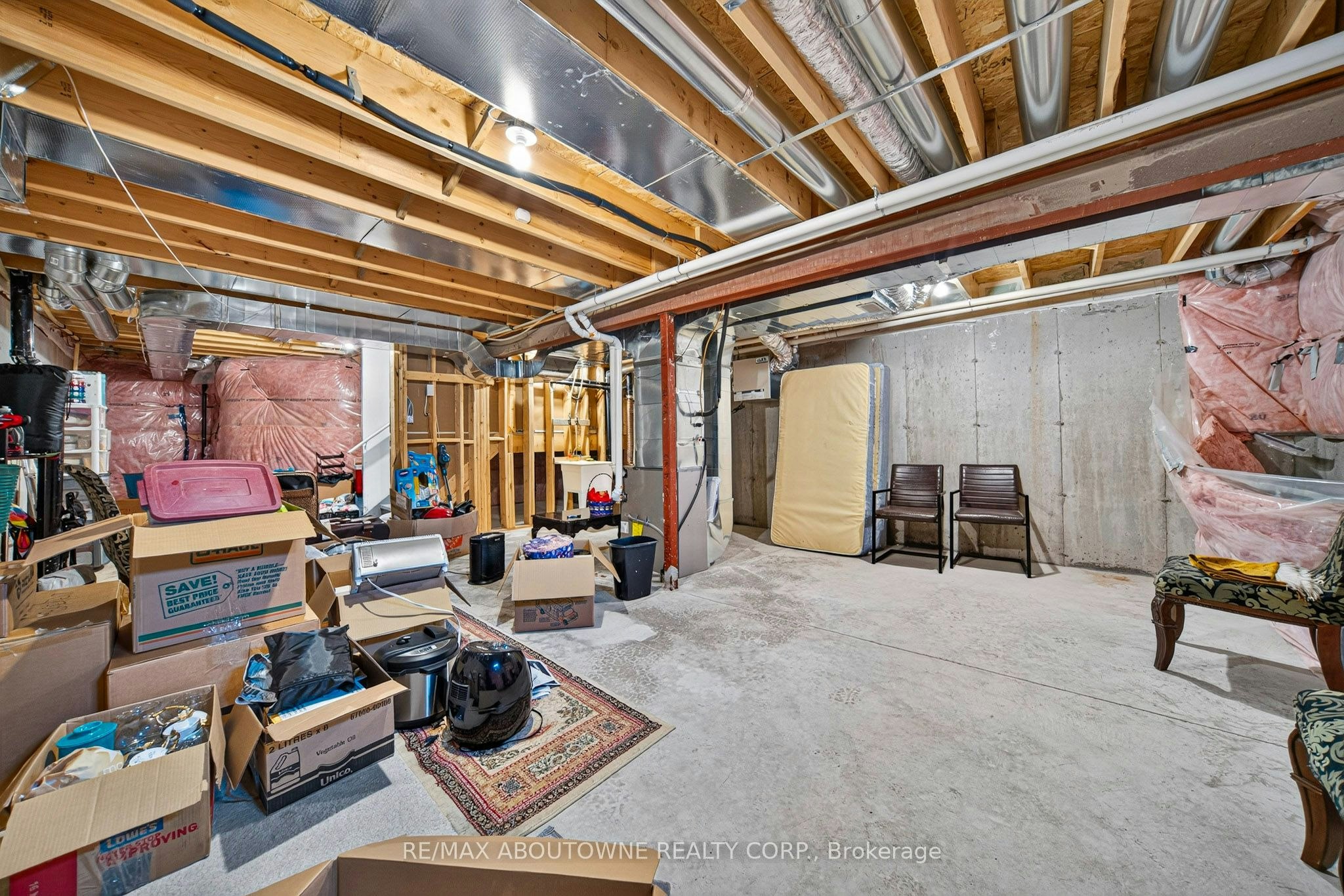 33 Bellhouse Avenue, Brantford, ON, N3T 0T9 - 24