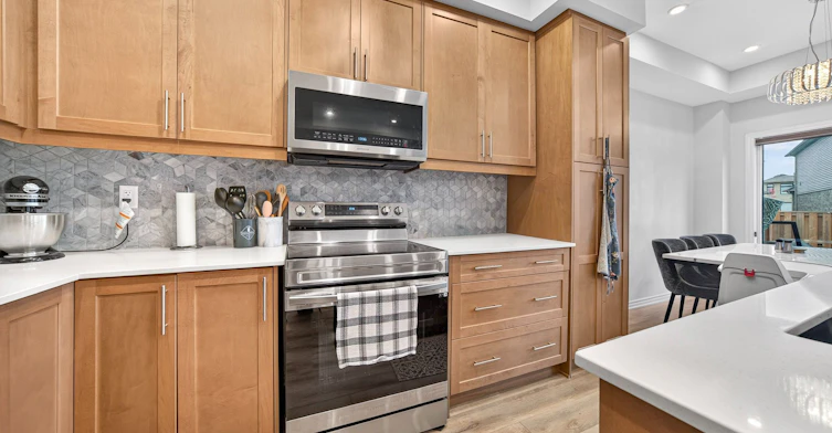 33 Bellhouse Avenue, Brantford, ON, N3T 0T9 - 8