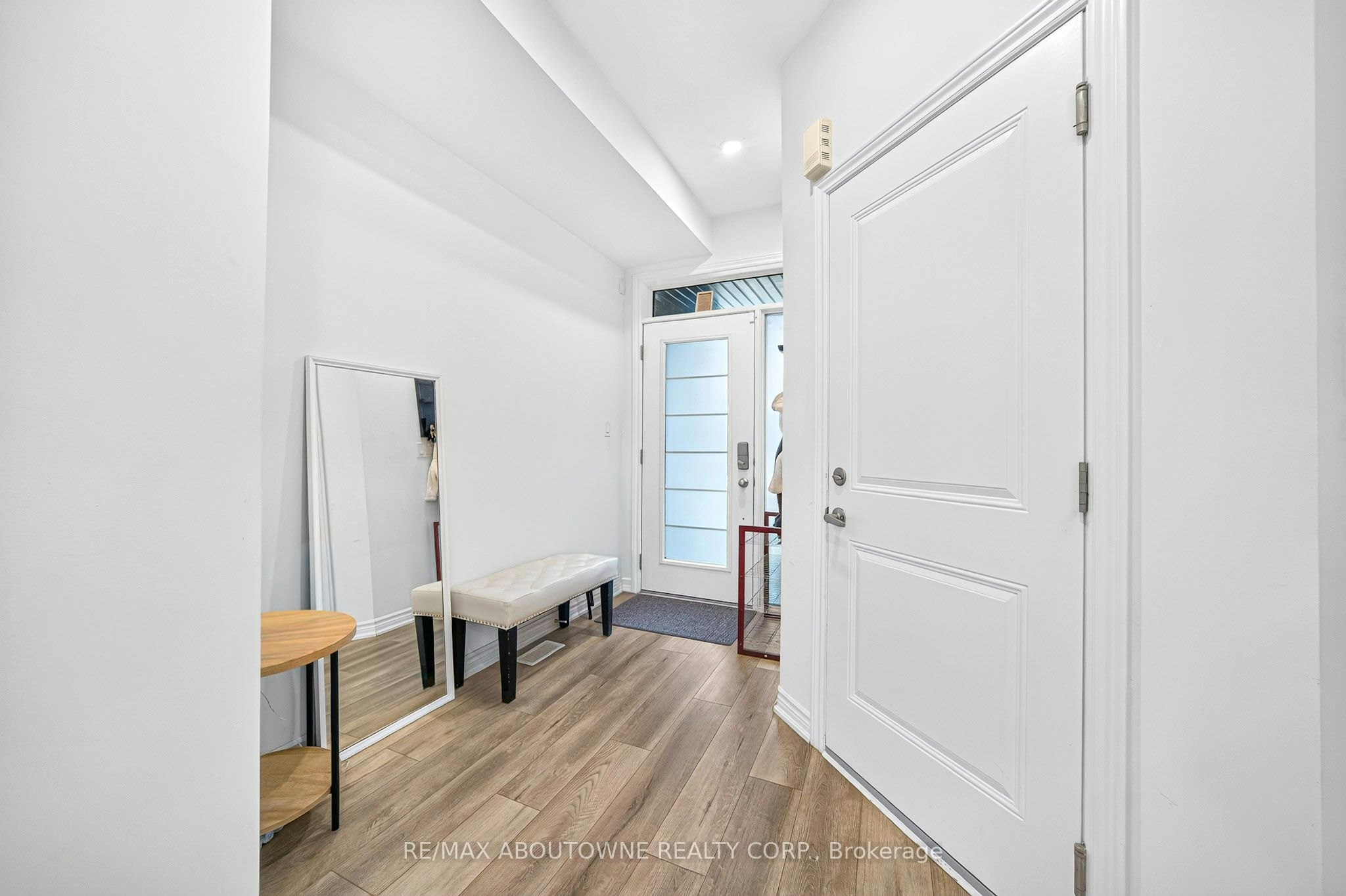 33 Bellhouse Avenue, Brantford, ON, N3T 0T9 - 2