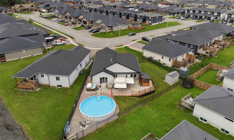 14 Lehtinen Crescent