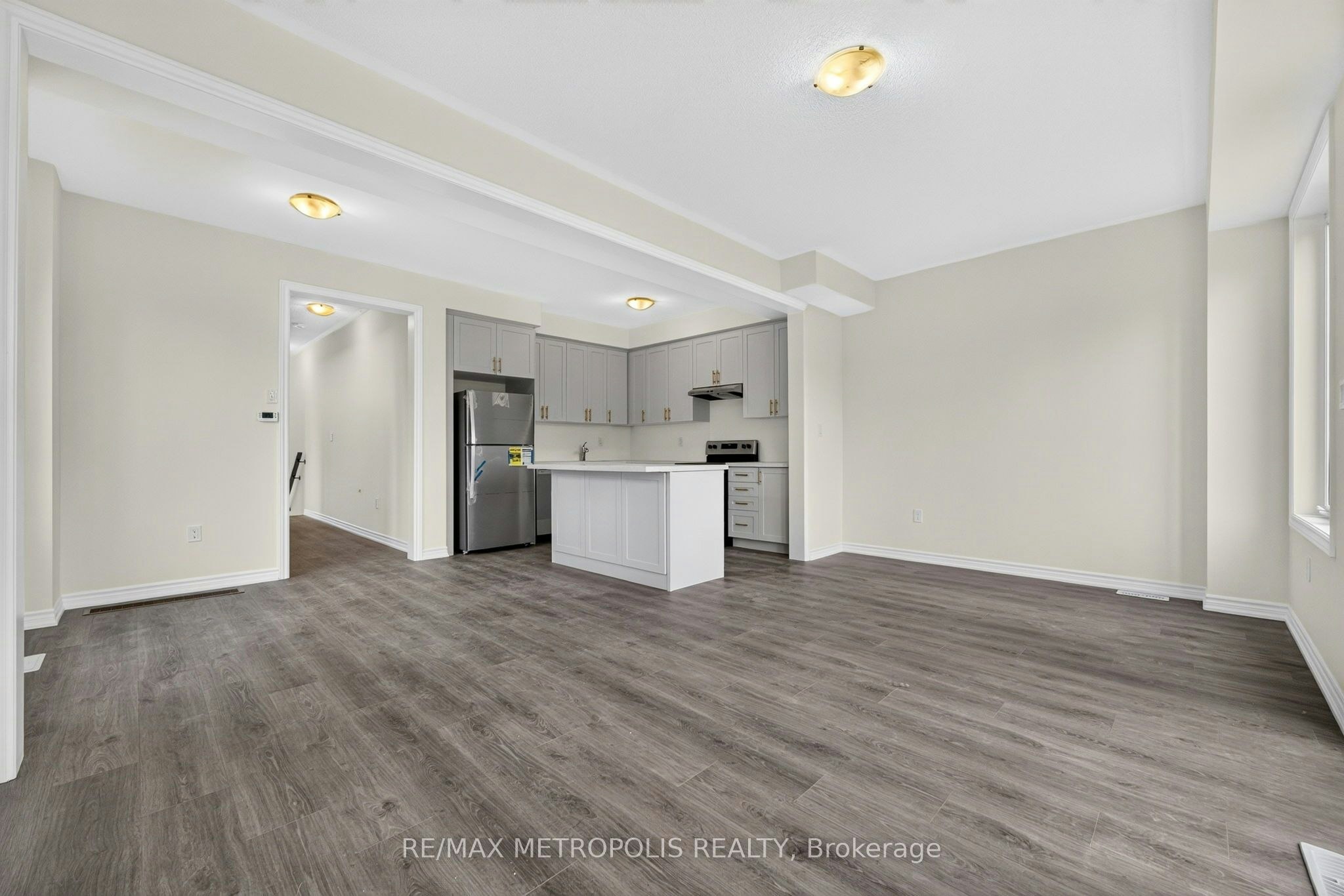 113 Watts Mews, Kawartha Lakes, ON, K9V 5V4 - 4