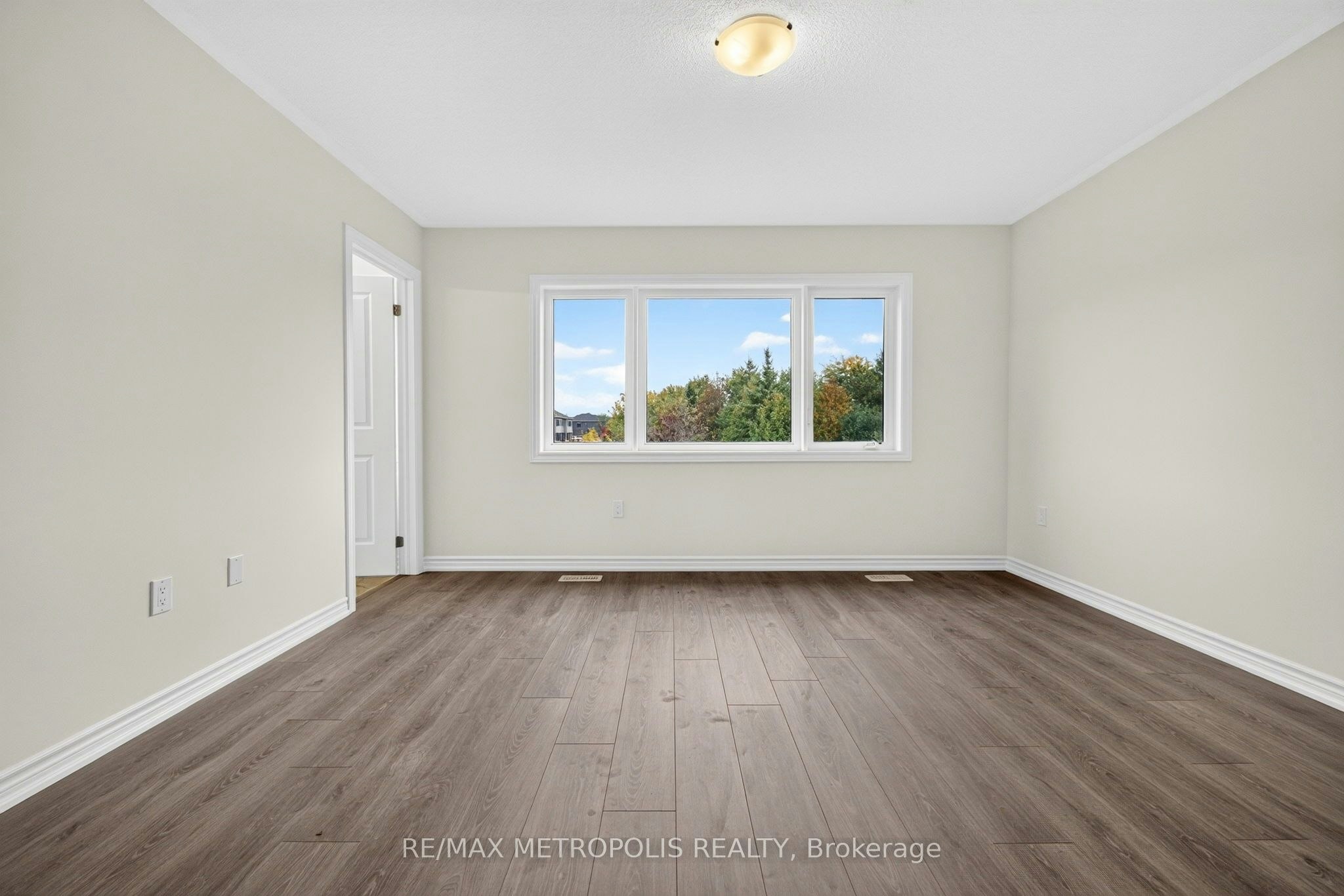 113 Watts Mews, Kawartha Lakes, ON, K9V 5V4 - 7