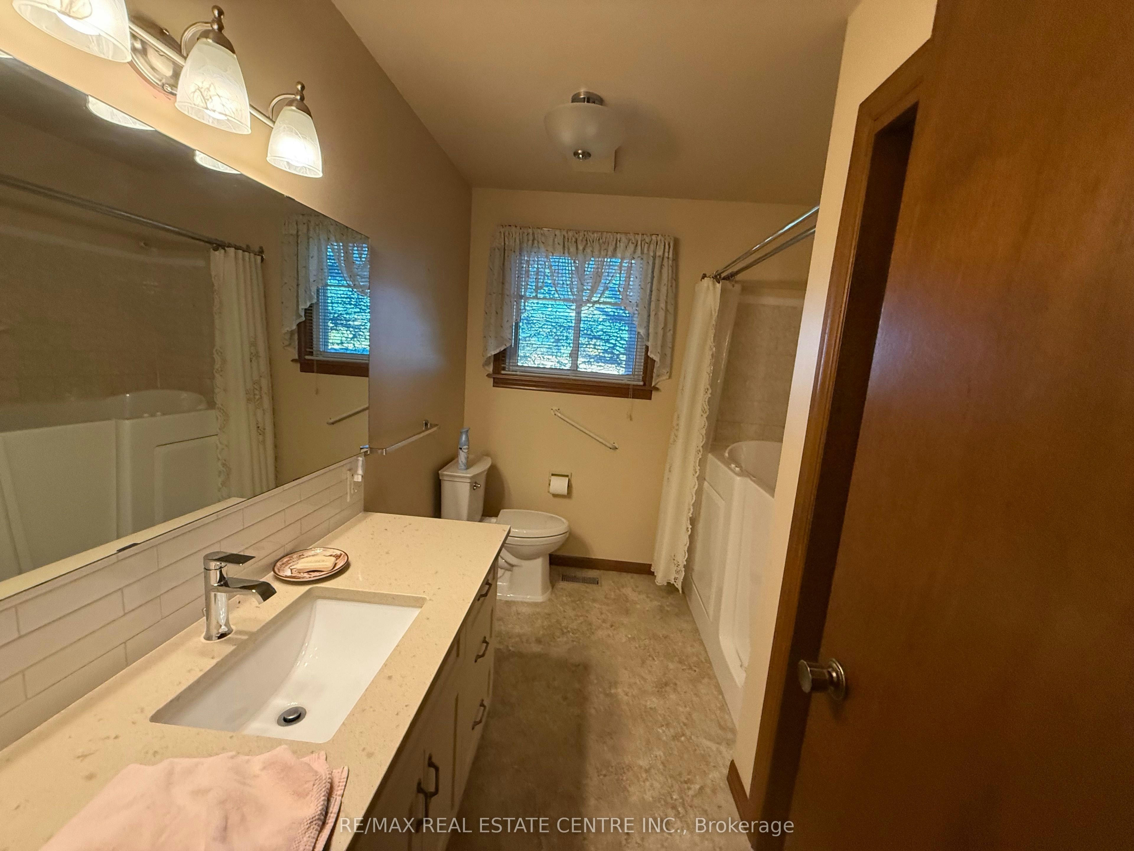 7745 Eastview Road, Guelph/Eramosa, ON, N1E 7K8 - 13