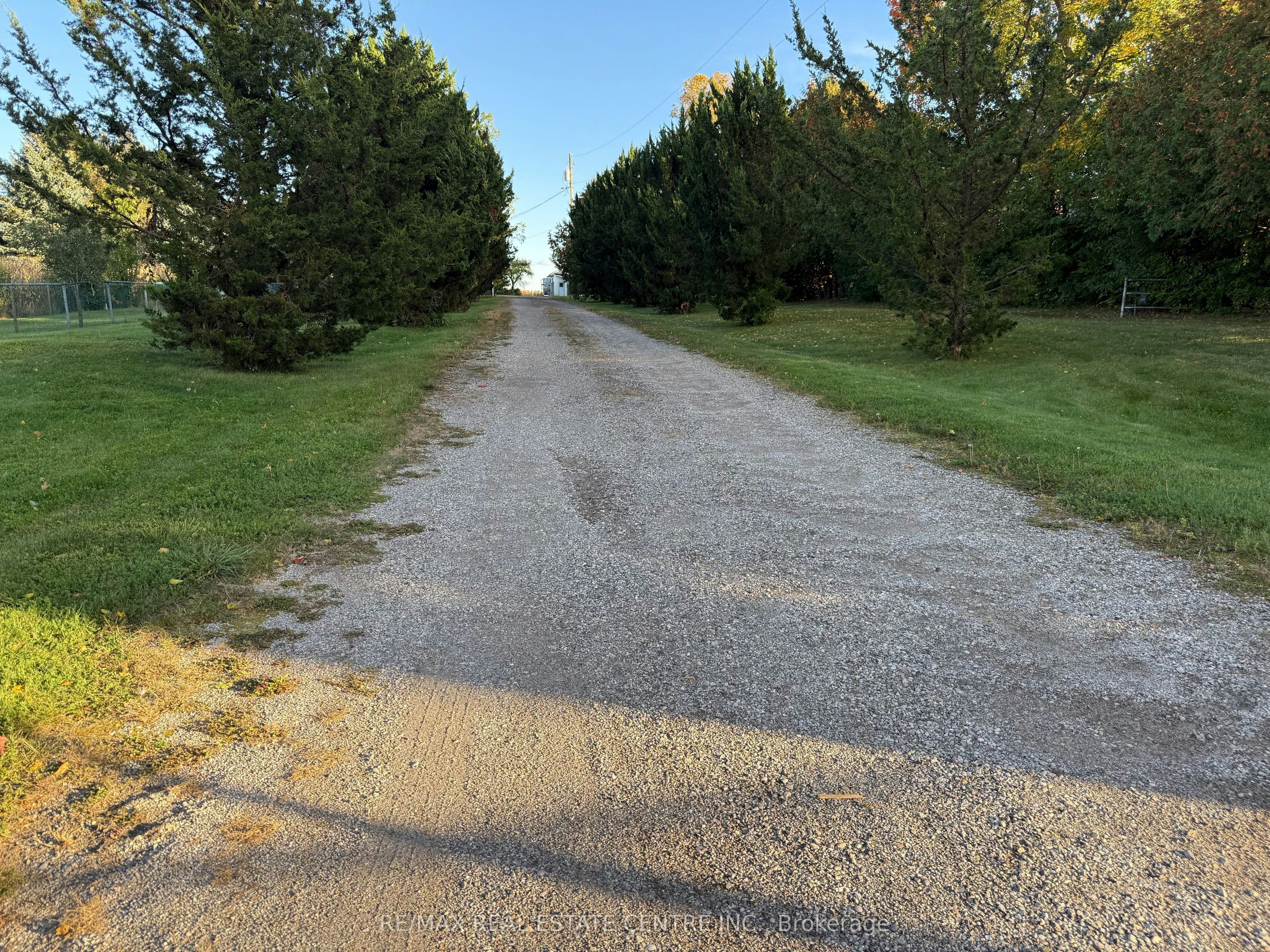 7745 Eastview Road, Guelph/Eramosa, ON, N1E 7K8 - 2