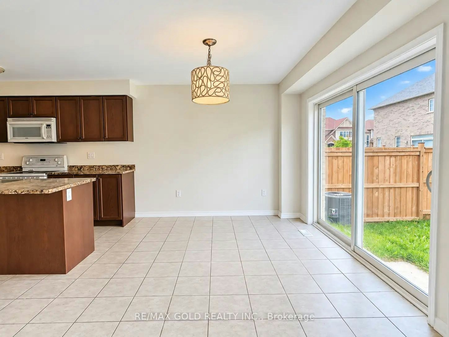 26 Alexandra Drive, Thorold, ON, L3B 5N5 - 4